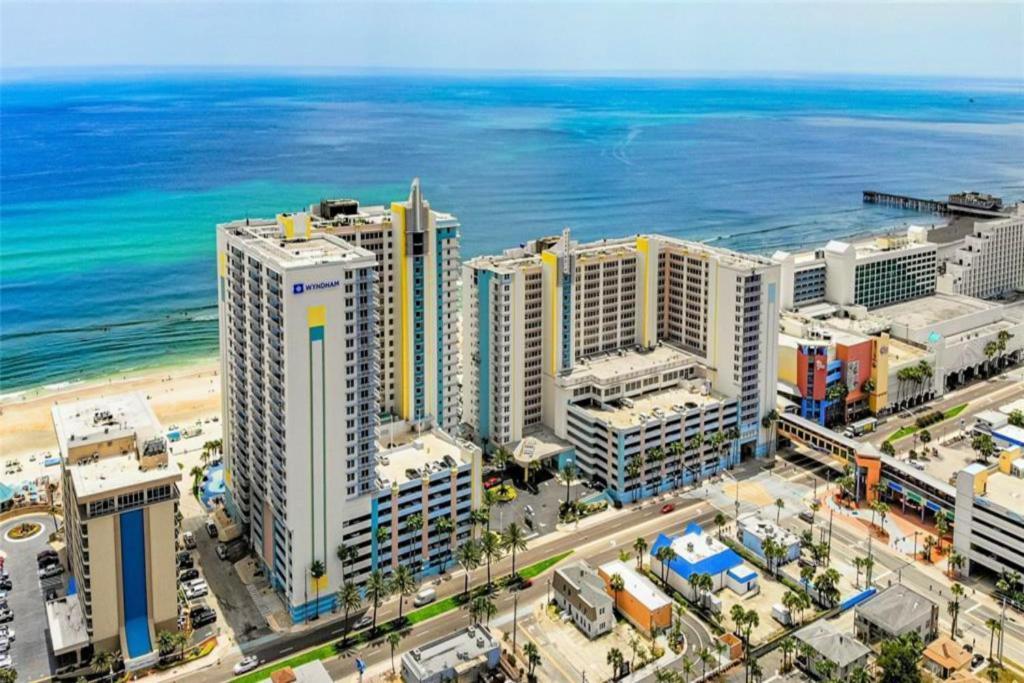 3 Bedroom Direct Oceanfront Wyndham Ocean Walk Resort - Daytona Funland 10Th Floor Daytona Beach Exterior foto